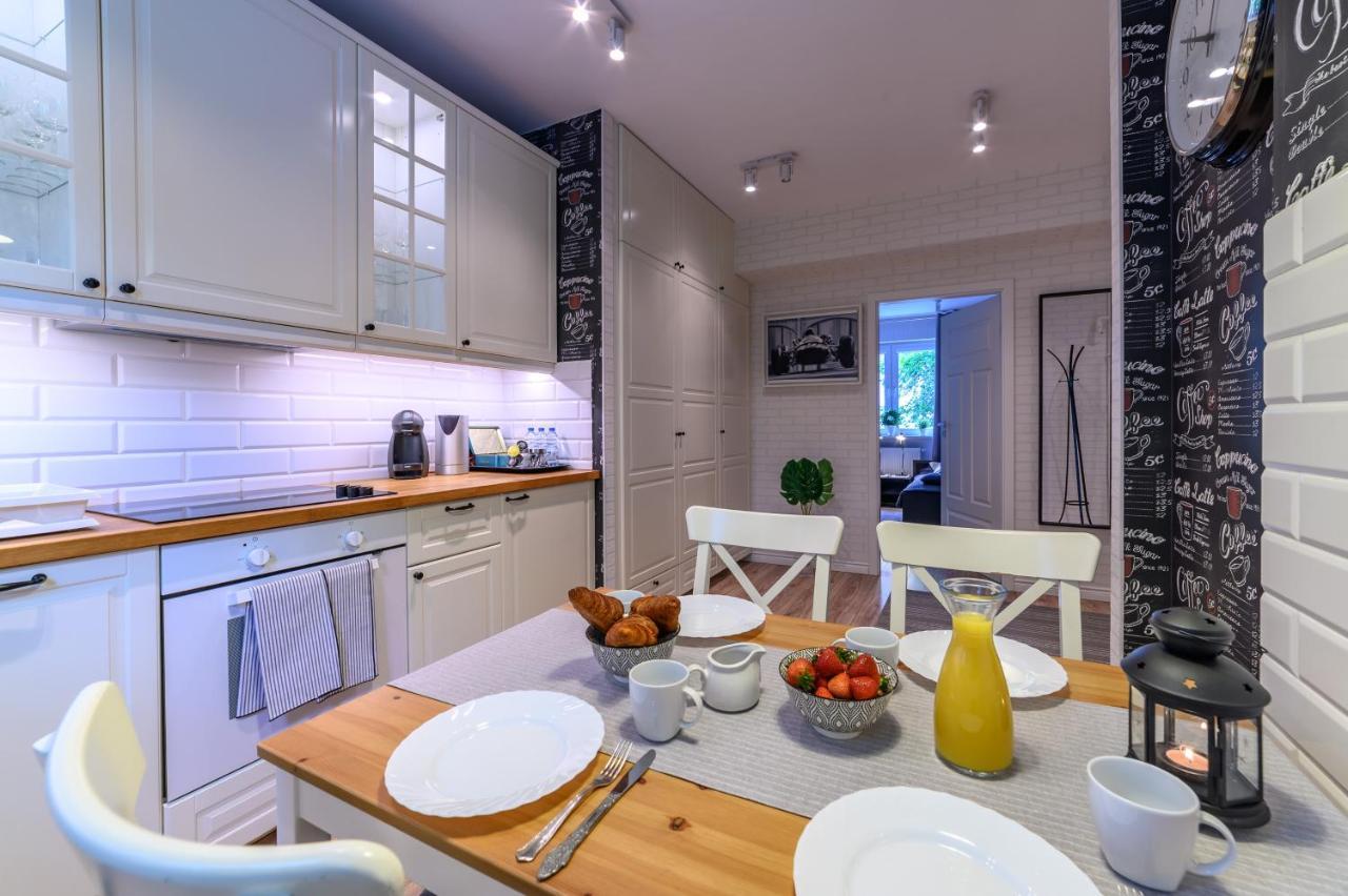 Max Apartment غدينيا المظهر الخارجي الصورة