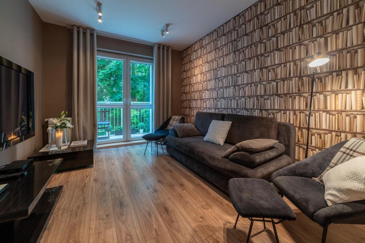 Max Apartment غدينيا المظهر الخارجي الصورة